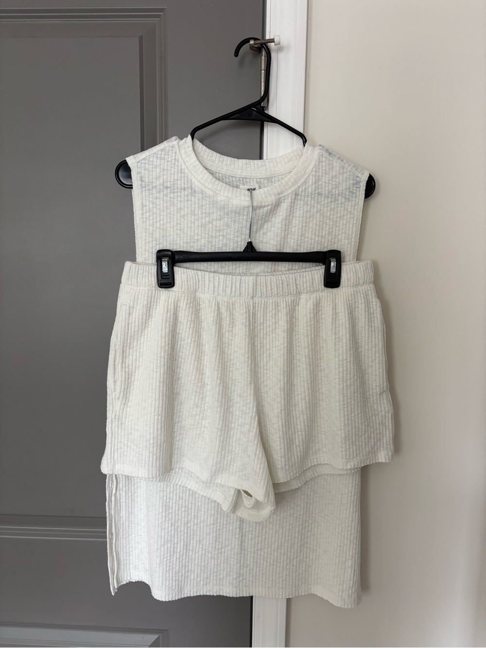 NWOT Aerie Textured Rib Tunic Tank Top and Shorts Set